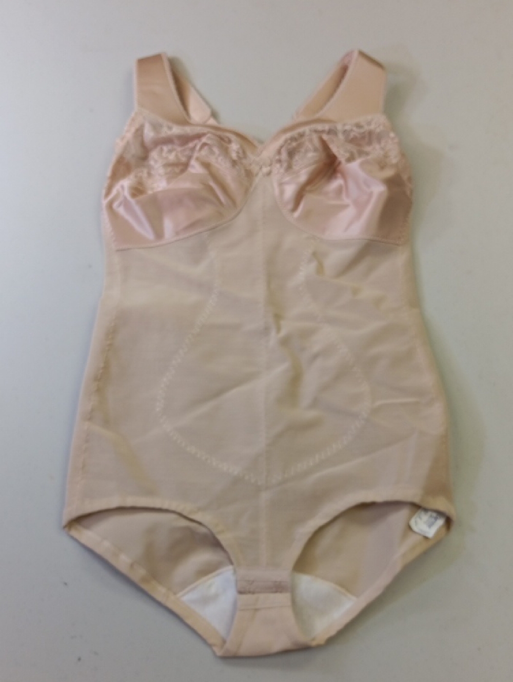 Glamorise Nude Beige Supportive Shapewear